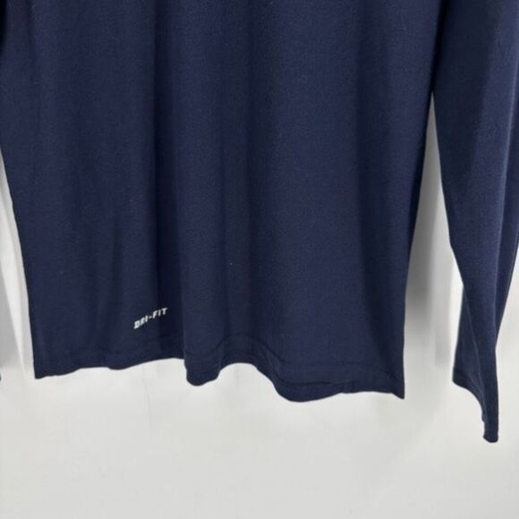 Nike Dri- Fit New England Patriots Long Sleeve Navy Blue T-Shirt Small  unisex - Picture 6 of 10